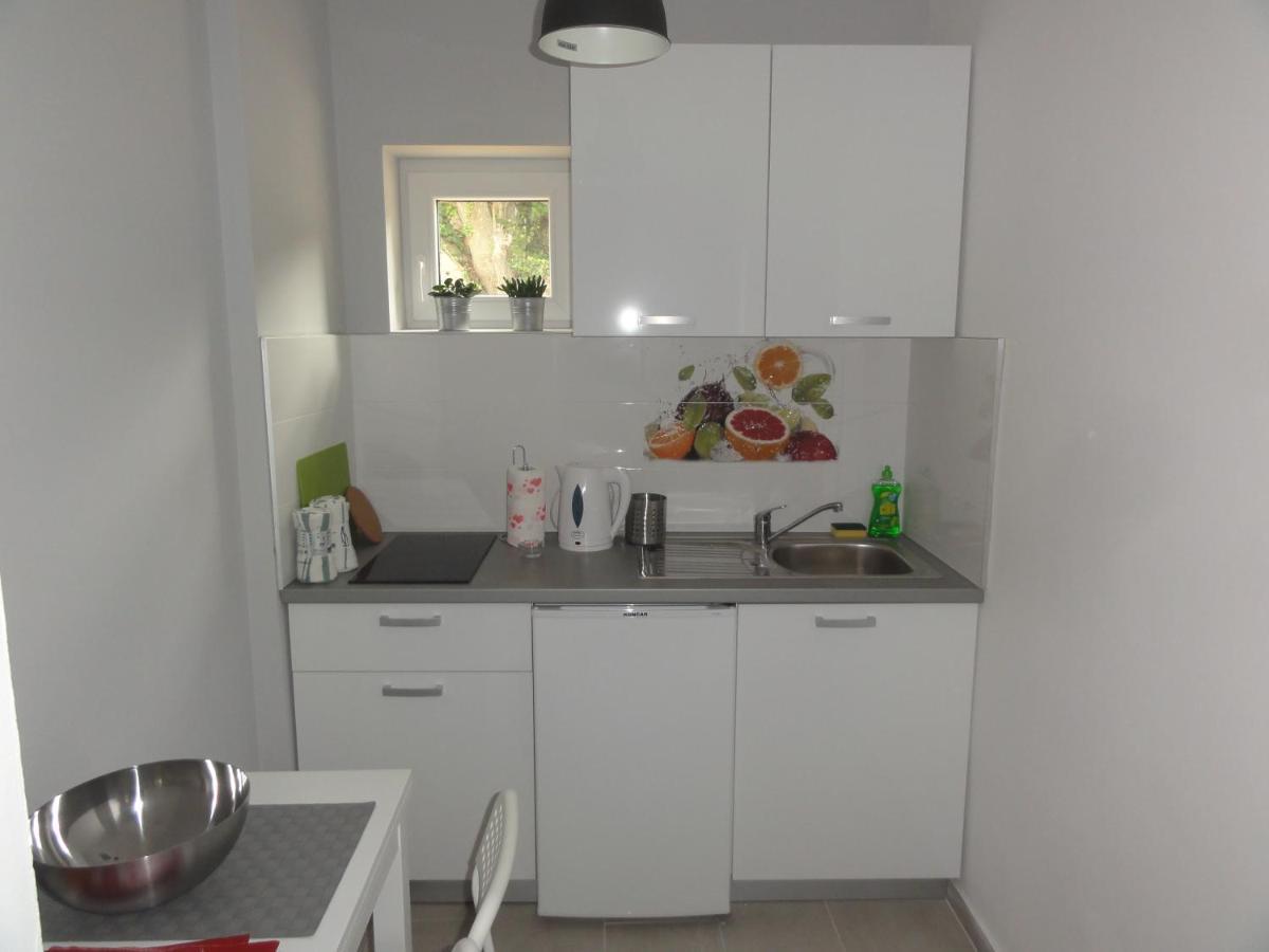 Apartmani Lara Gradac  Exterior photo