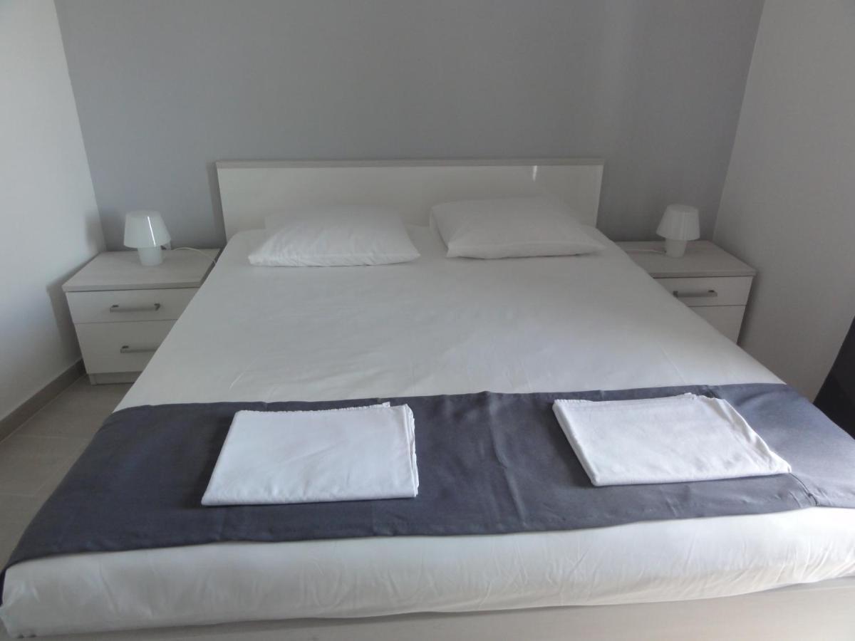 Apartmani Lara Gradac  Exterior photo