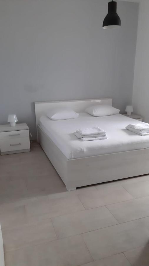 Apartmani Lara Gradac  Exterior photo