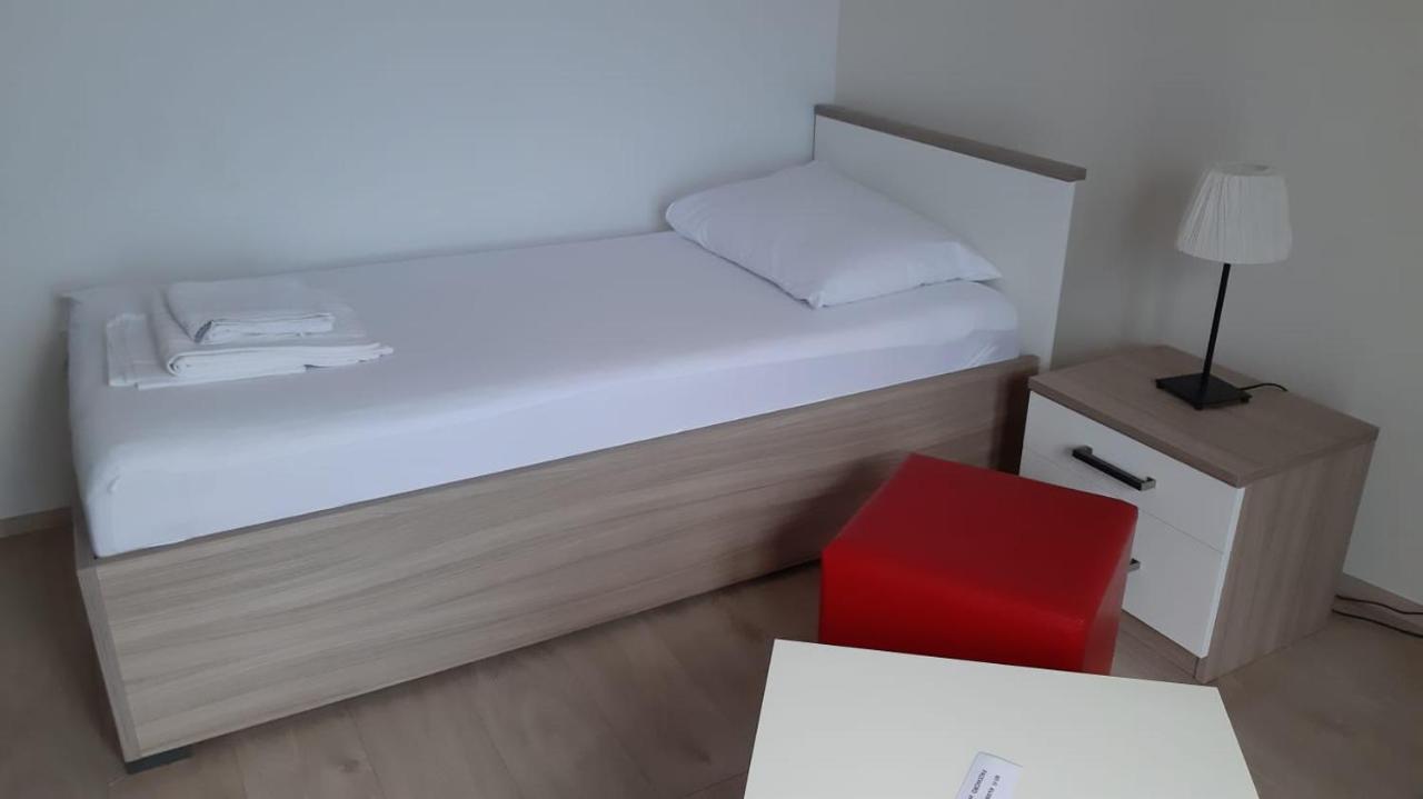 Apartmani Lara Gradac  Exterior photo